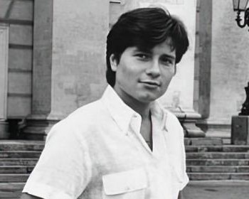 «Странник» в четырнадцать лет: как песня Ирины Аллегровой отразила личную драму артиста